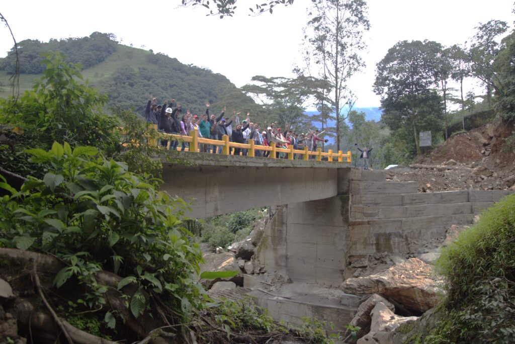 fotos 4 vías y puentes