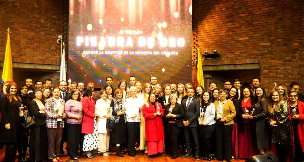 pizarra de oro 0
