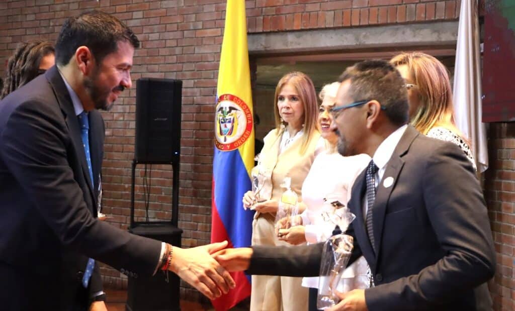 pizarra de oro 3