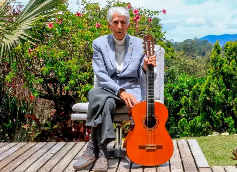 hector ochoa 2